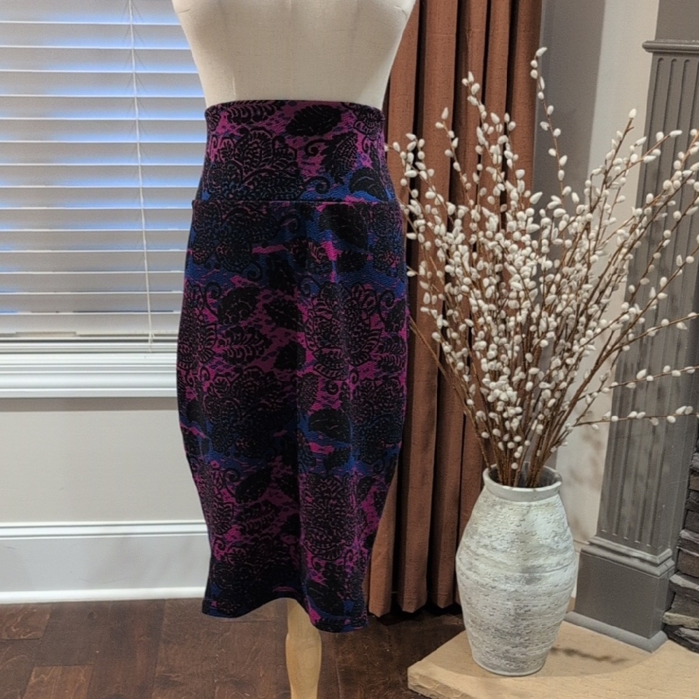 LuLaRoe Purple & Blue Patterned Pencil Skirt